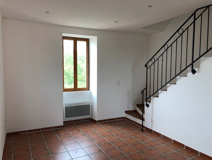 Location Autre Les Milles  863 €
