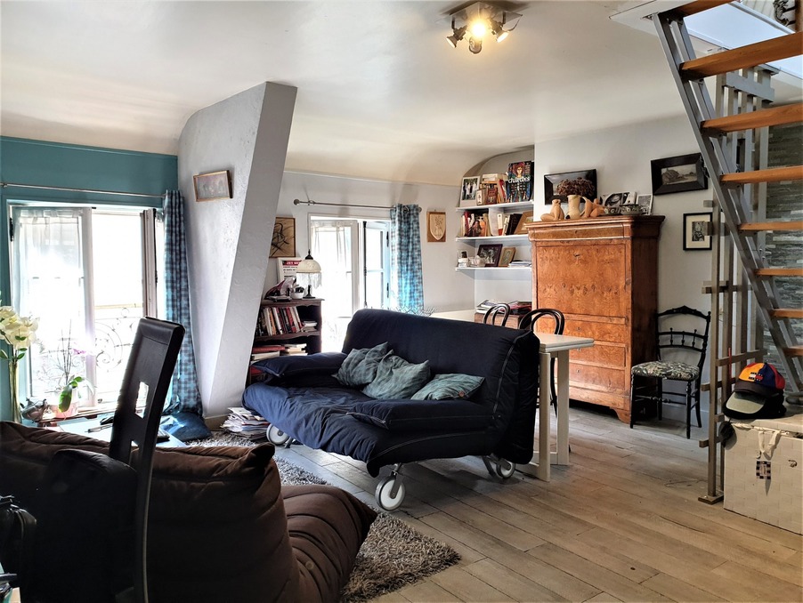 Vente Autre Orléans  145 600 €