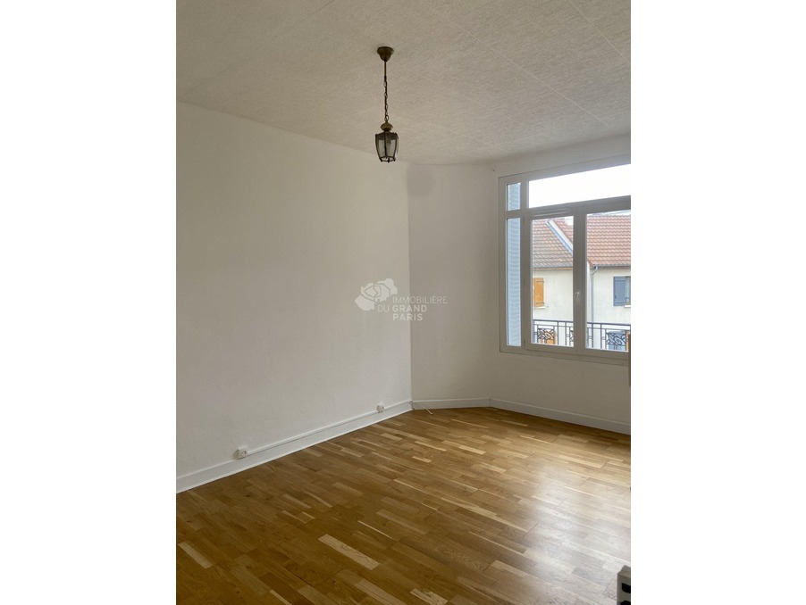 Location Autre Vitry-sur-Seine  930 €
