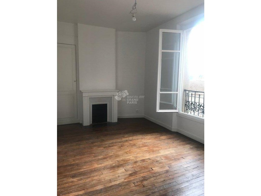 Location Autre Vitry-sur-Seine  809 €