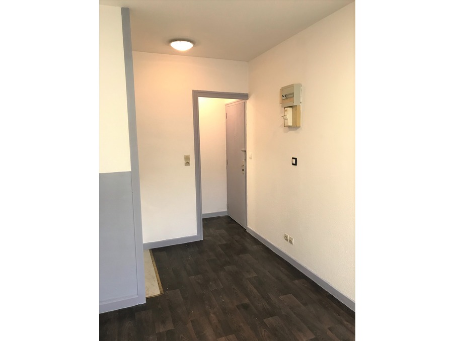 Location Appartement Bar-le-Duc  235 €