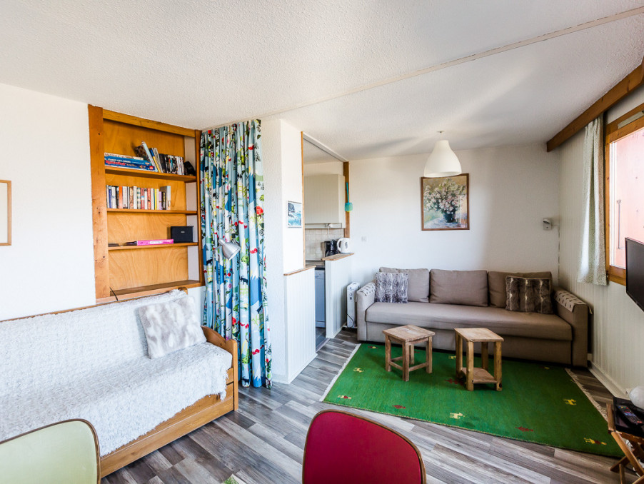 Location Appartement MONTCHAVIN  365 €