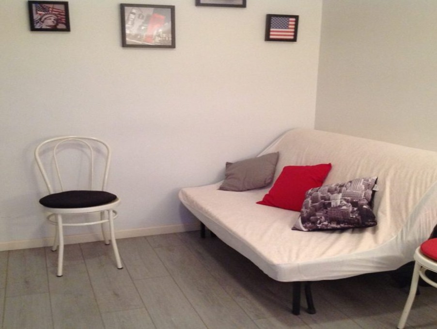 Location Appartement Espalion  245 €