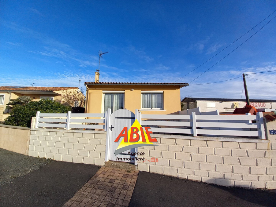 Vente Maison La chataigneraie  141 750 €