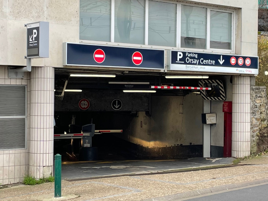 Vente Parking Orsay 10 000 €