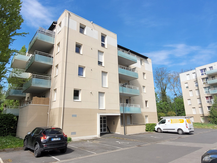 Location Appartement LOOS  771 €