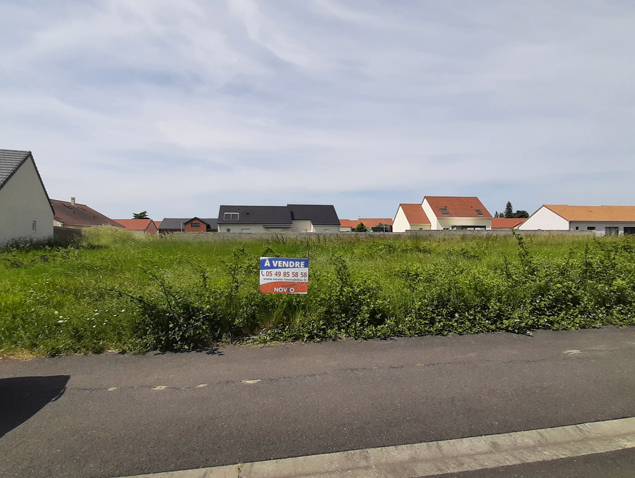 Vente Terrain CHATELLERAULT 68 300 €