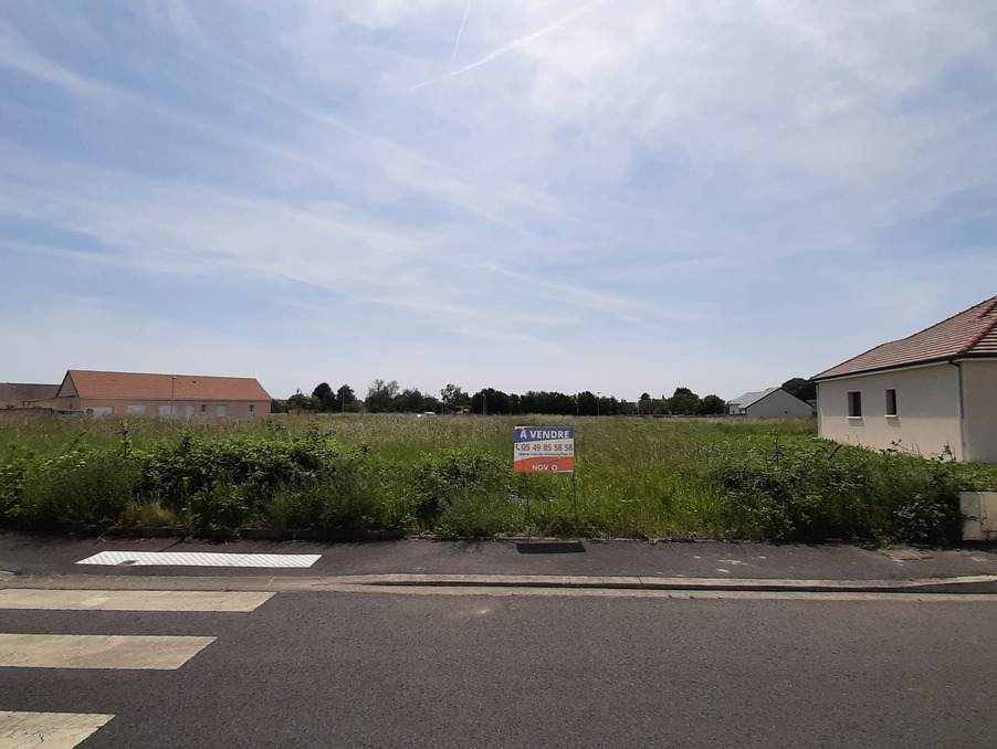 Vente Terrain CHATELLERAULT 66 800 €