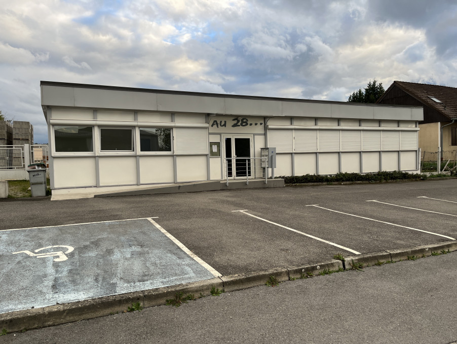 Location Professionnel VILLE LA GRAND  560 €