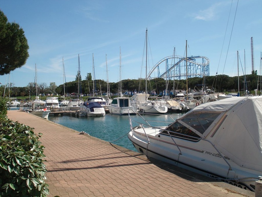 Location Appartement LE CAP D'AGDE  606 €
