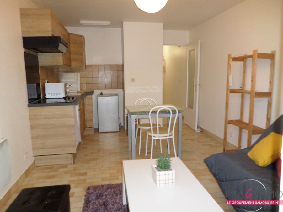Location Appartement MONTPELLIER  520 €