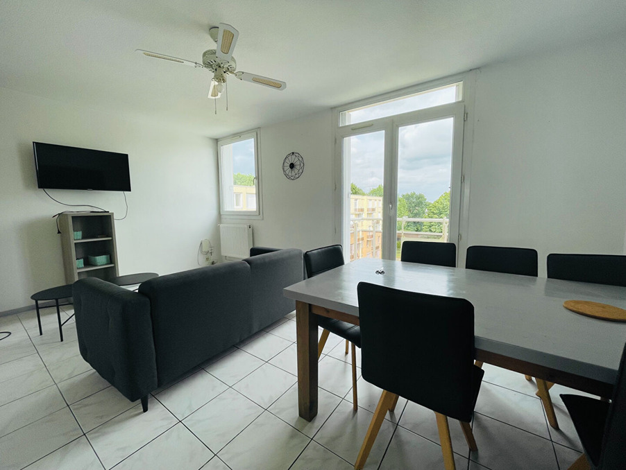 Location Appartement Pau  800 €