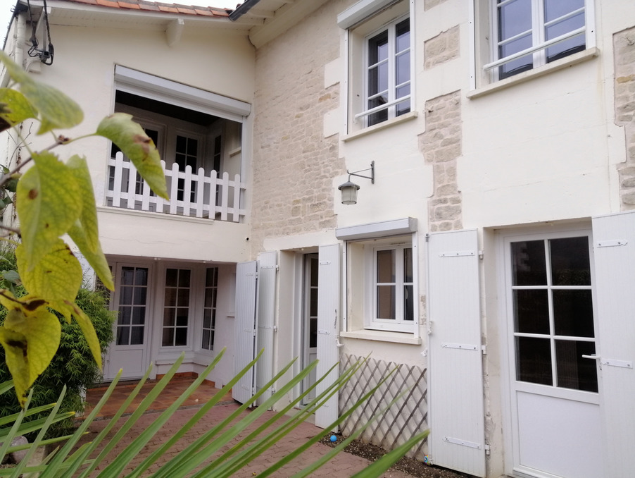 Vente Maison Magné  215 000 €