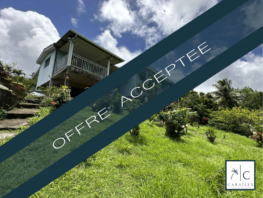 Vente Maison SAINT-JOSEPH  380 000 €