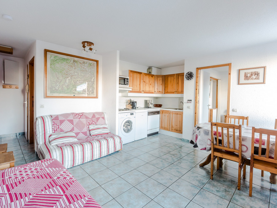 Location Appartement MONTCHAVIN  515 €