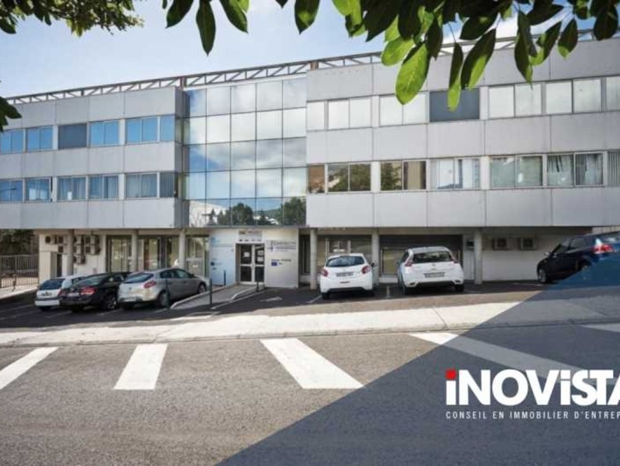 Location Professionnel Sainte-Clotilde 8 541 €