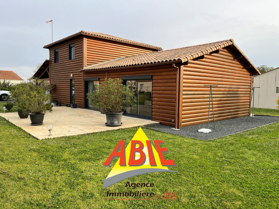 Vente Maison Fontenay le comte  279 000 €