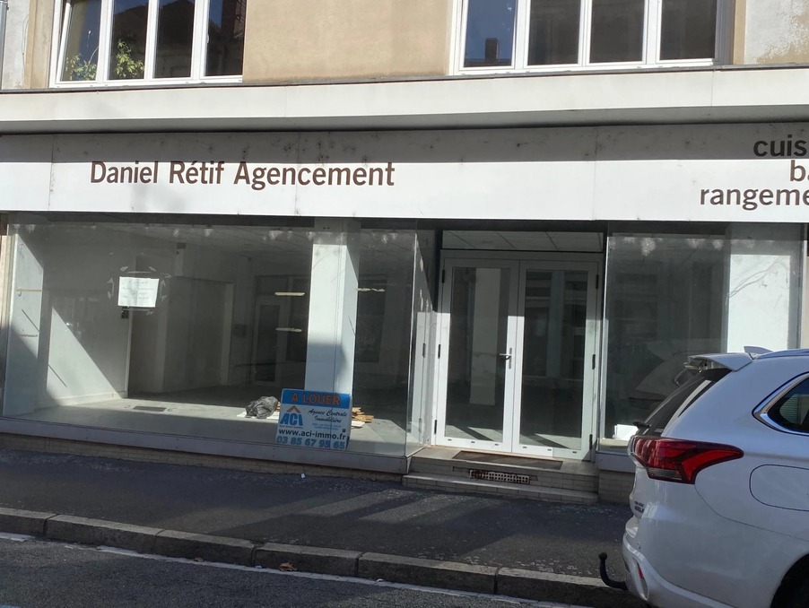 Location Local Montceau-les-Mines  600 €