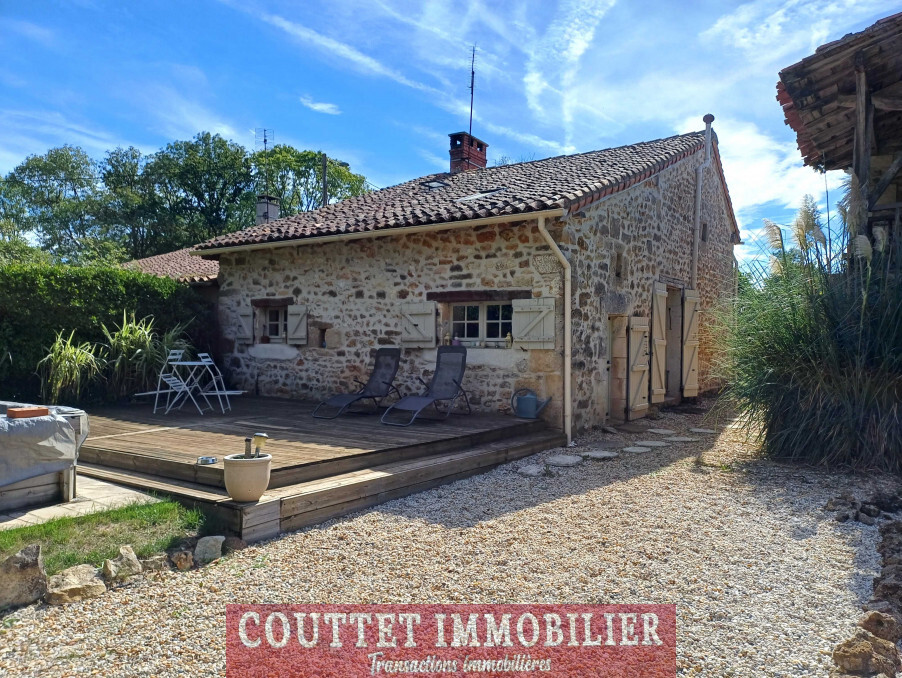 Vente Maison CHASSENEUIL SUR BONNIEURE  159 600 €