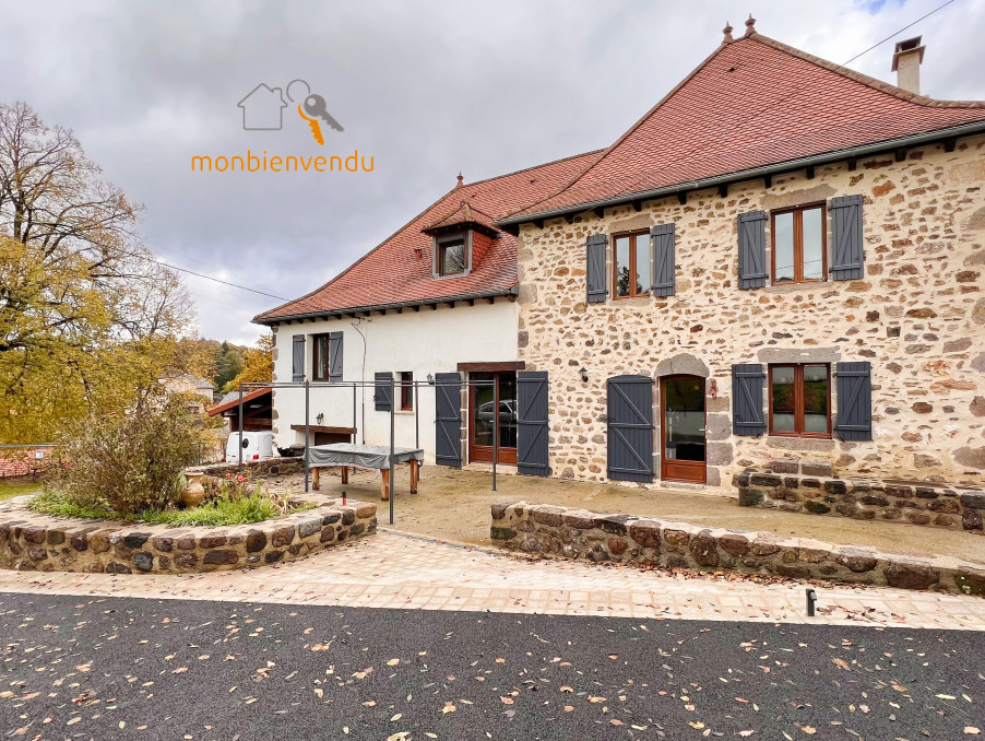 Vente Maison AYRENS  288 750 €
