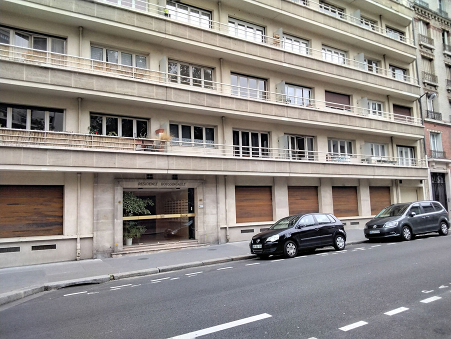 Location Local Paris 1 395 €