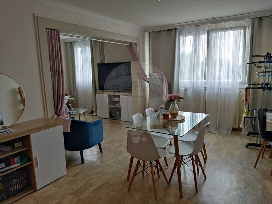 Vente Appartement Allonnes  107 000 €