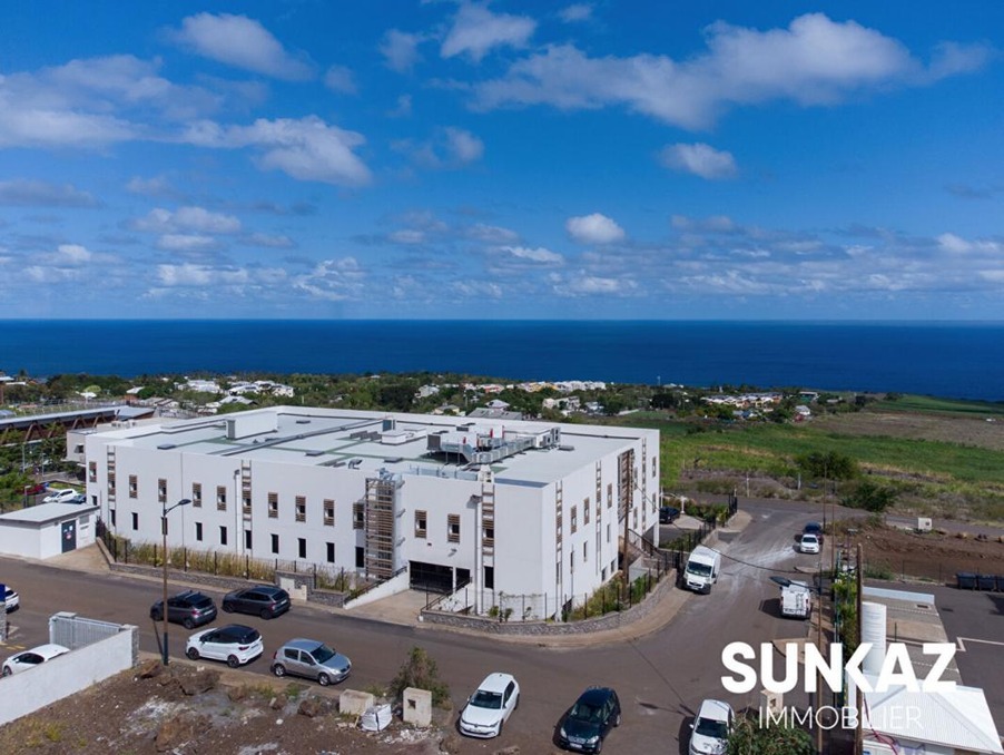 Location Local Saint-Leu 3 447 €