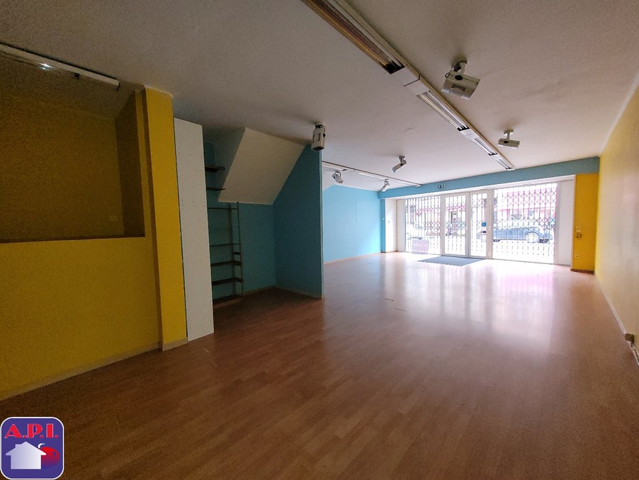 Location Local LAVELANET  490 €