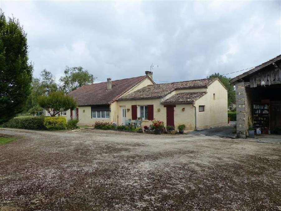 Vente Propriete MONPAZIER  380 000 €