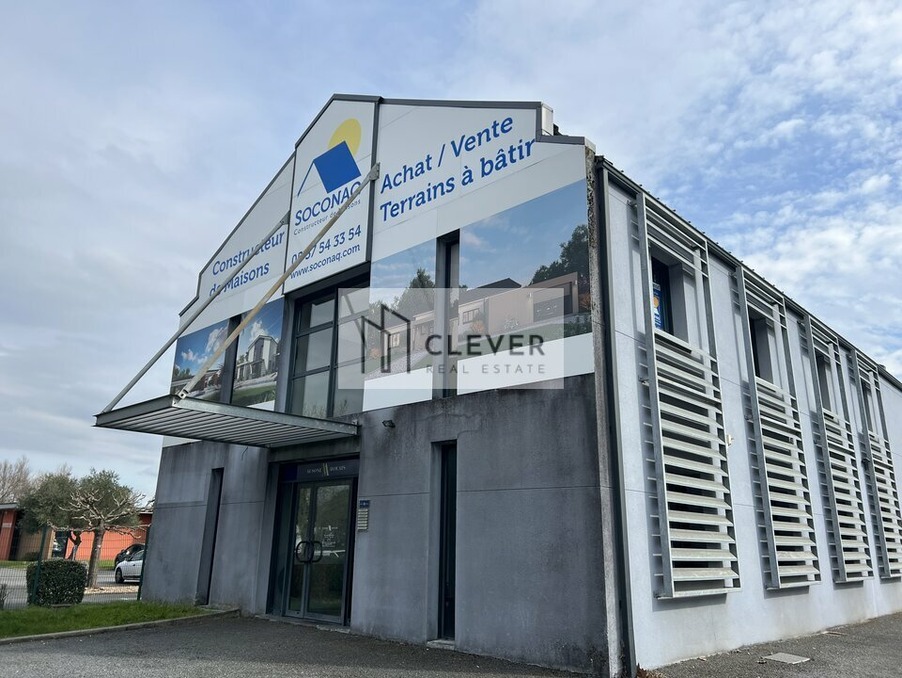 Location Professionnel CENON 2 333 €