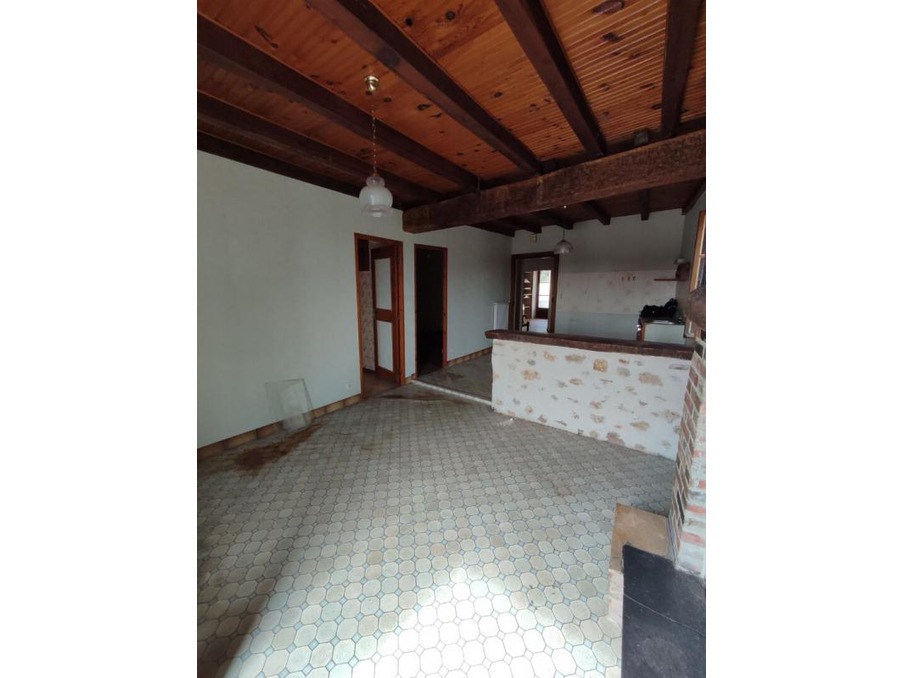 Vente Immeuble Brillac 44 000 €