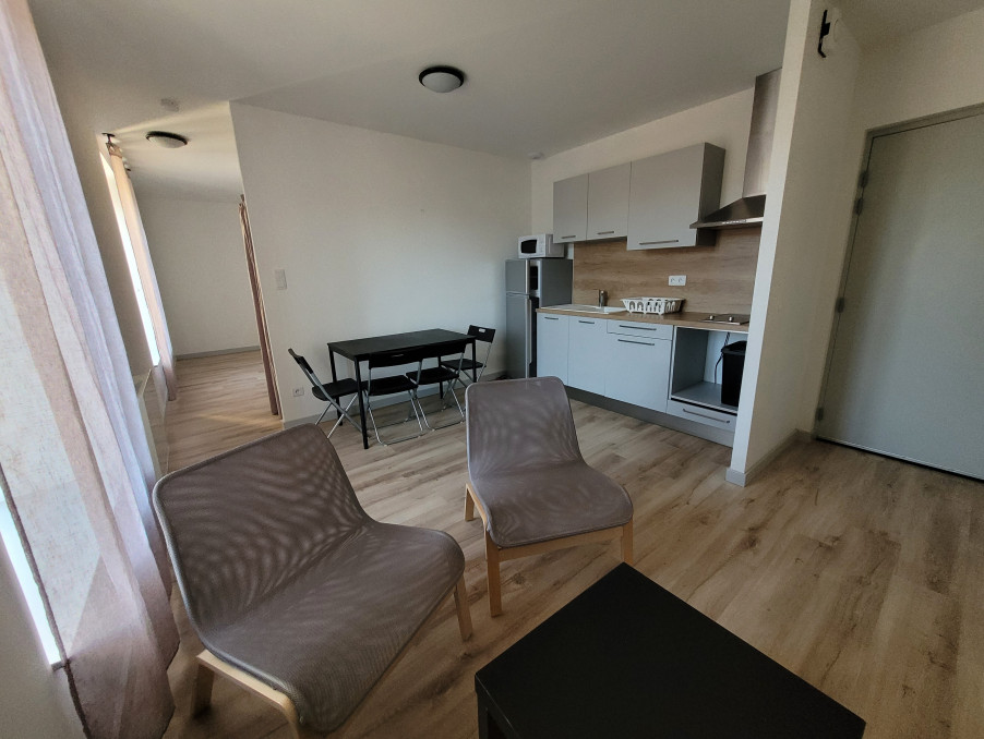 Location Appartement LANGOGNE  460 €