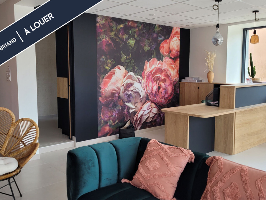 Location Local Saint aubin d aubigne  250 €