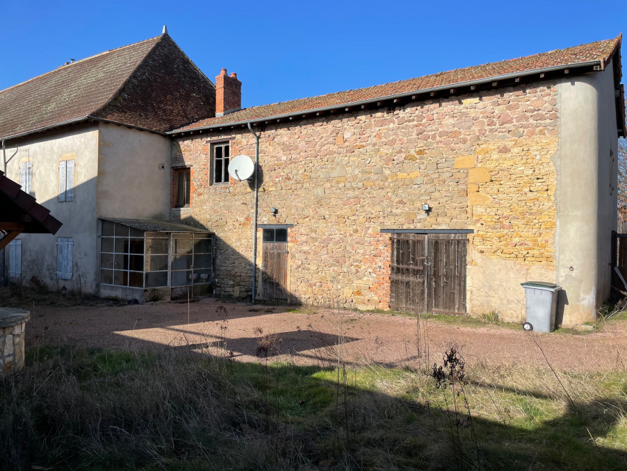 Vente Maison LA CLAYETTE  107 000 €