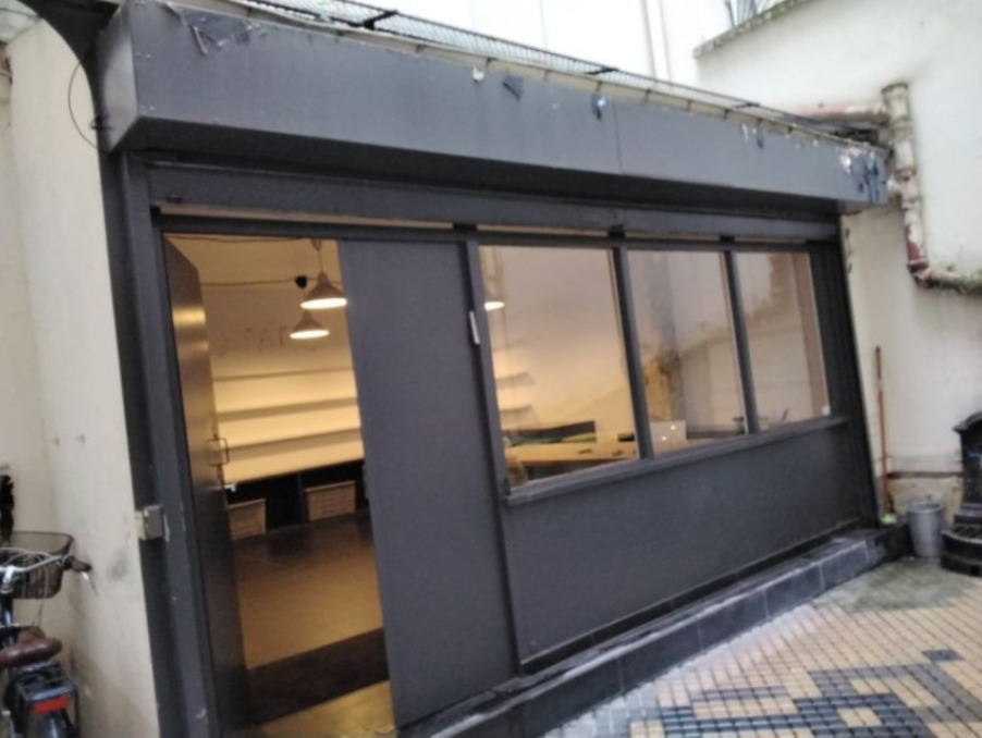 Location Local Paris 3 130 €