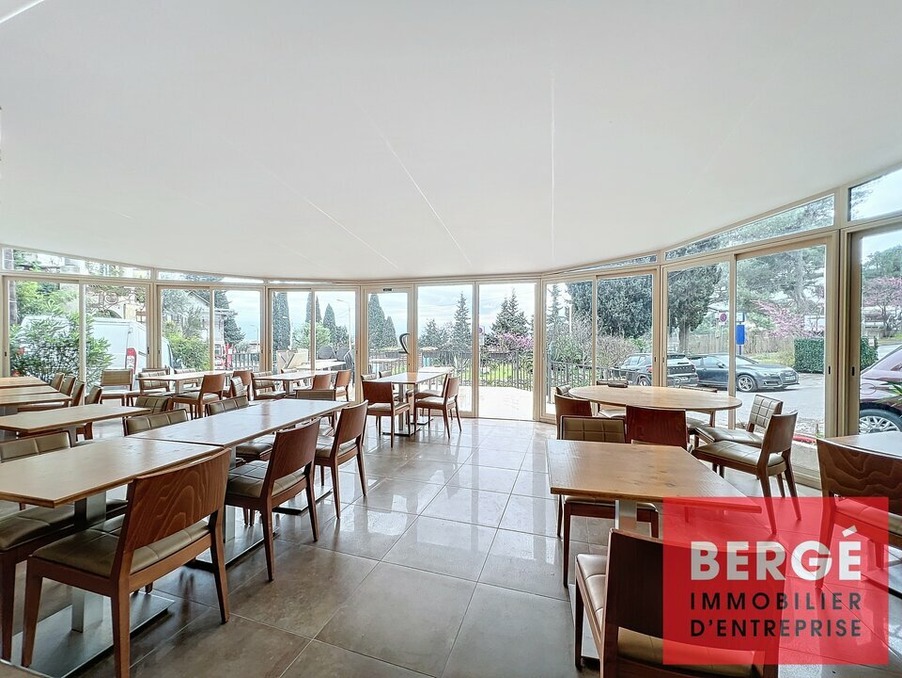 Fondscom Fondscommerce MOUGINS  280 000 €