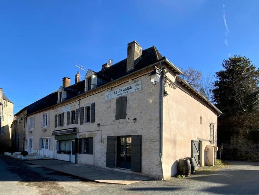 Vente Immeuble Badefols-d'Ans  110 990 €