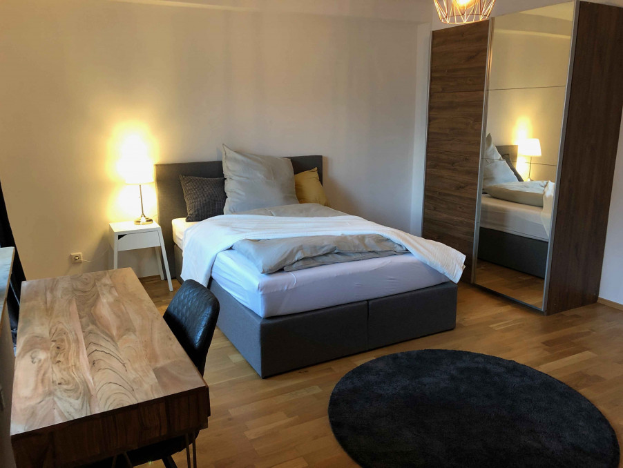Location Appartement PARIS 14EME ARRONDISSEMENT  900 €