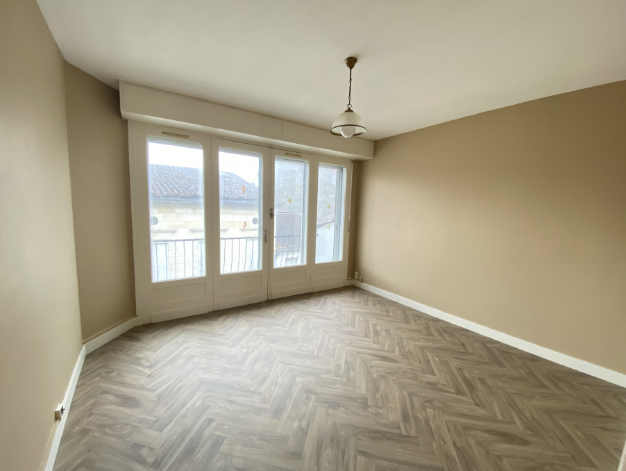 Vente Immeuble LIBOURNE  260 000 €