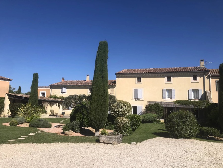 Vente Maison Pernes-les-Fontaines  695 000 €
