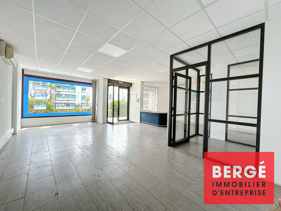 Location Fondscommerce CAGNES SUR MER 1 738 €