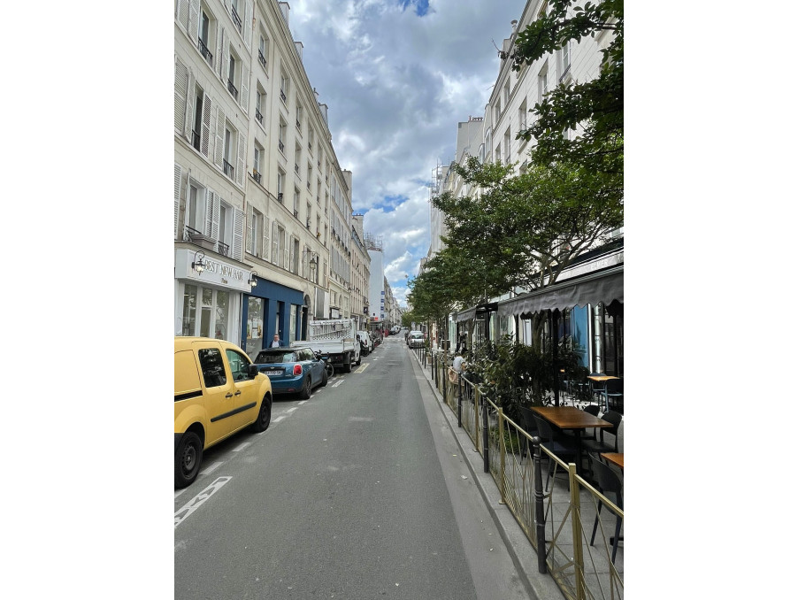 Cession Local PARIS 3EME ARRONDISSEMENT  100 000 €