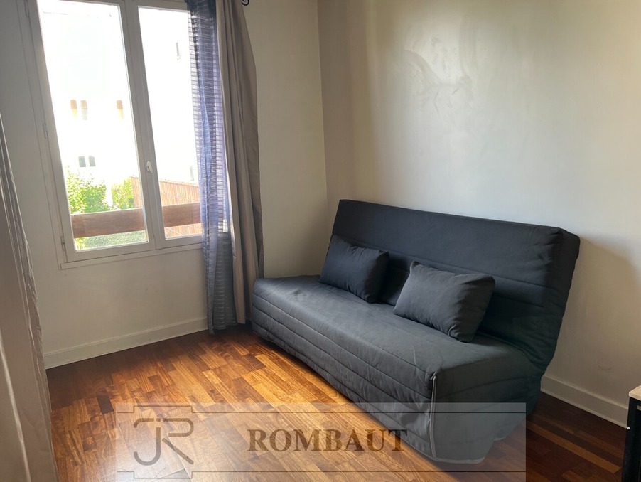 Location Appartement Louveciennes  680 €