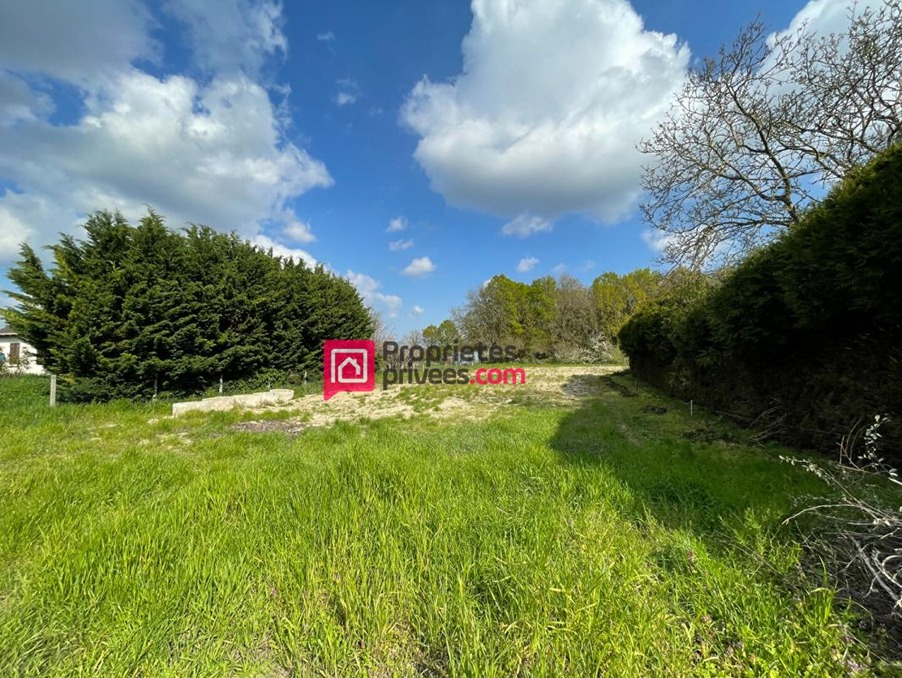 Vente Terrain Chinon 33 990 €