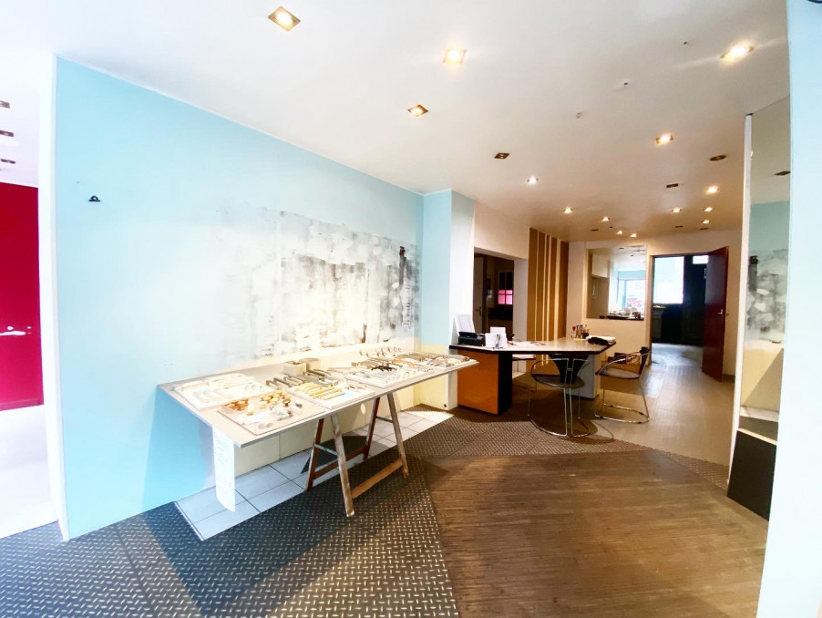 Vente Local ROUEN  222 500 €