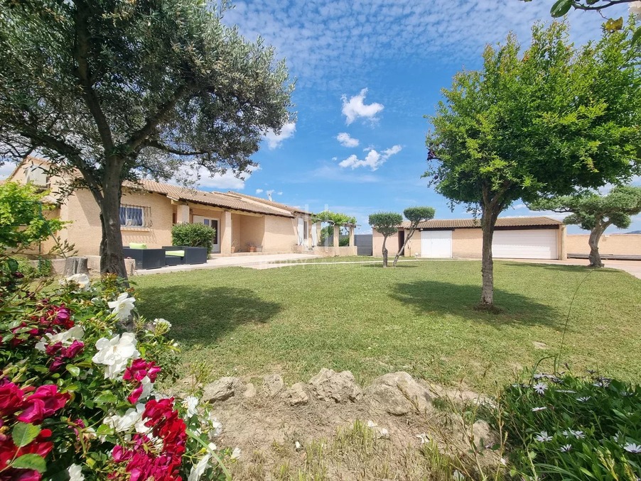 Vente Maison Saint-Étienne-du-Grès  698 000 €