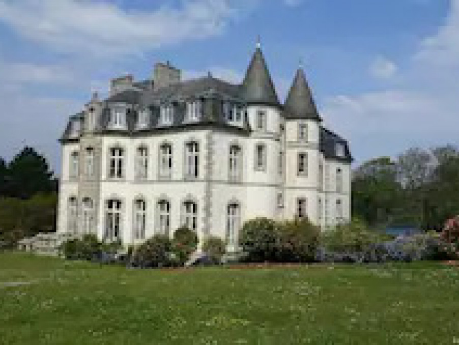 Location Appartement PLOUHINEC  400 €