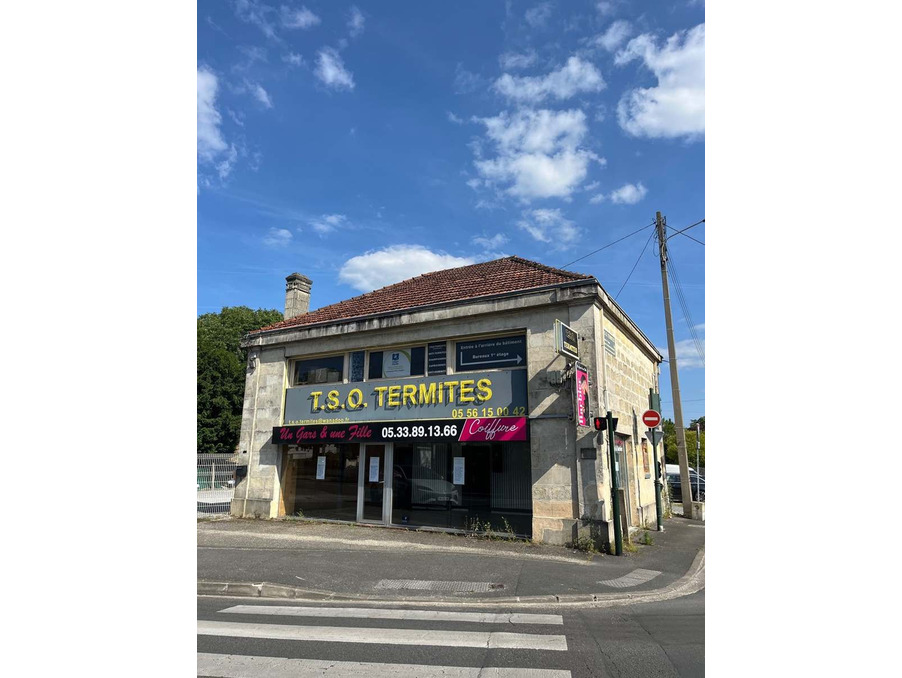 Location Local PESSAC 1 790 €