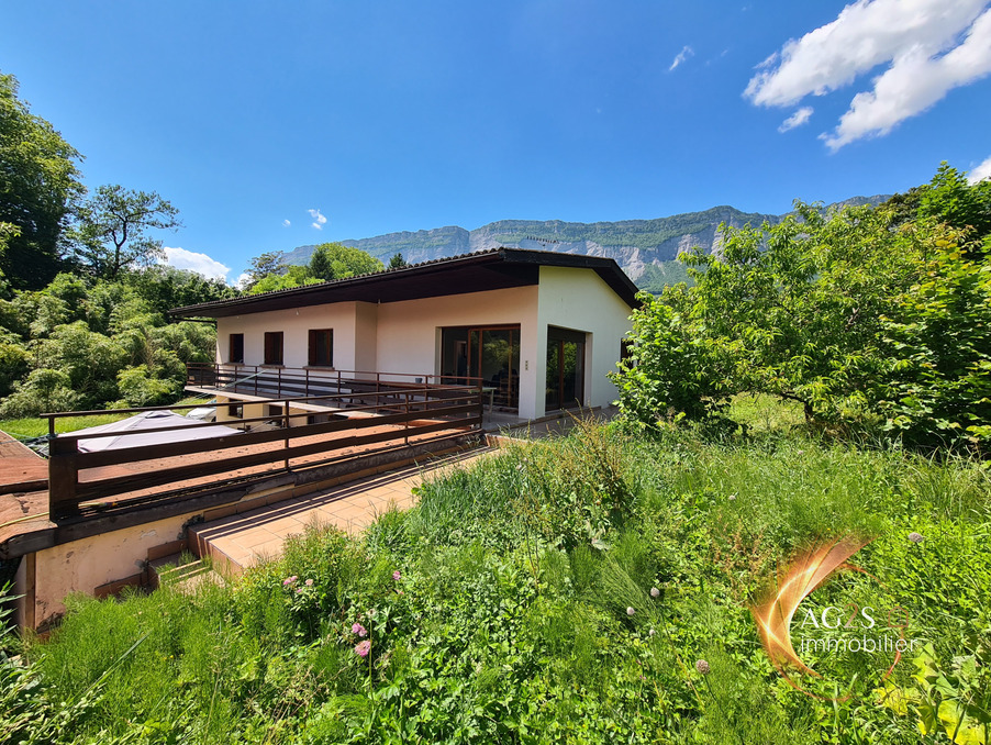 Vente Maison Saint-Ismier  432 000 €