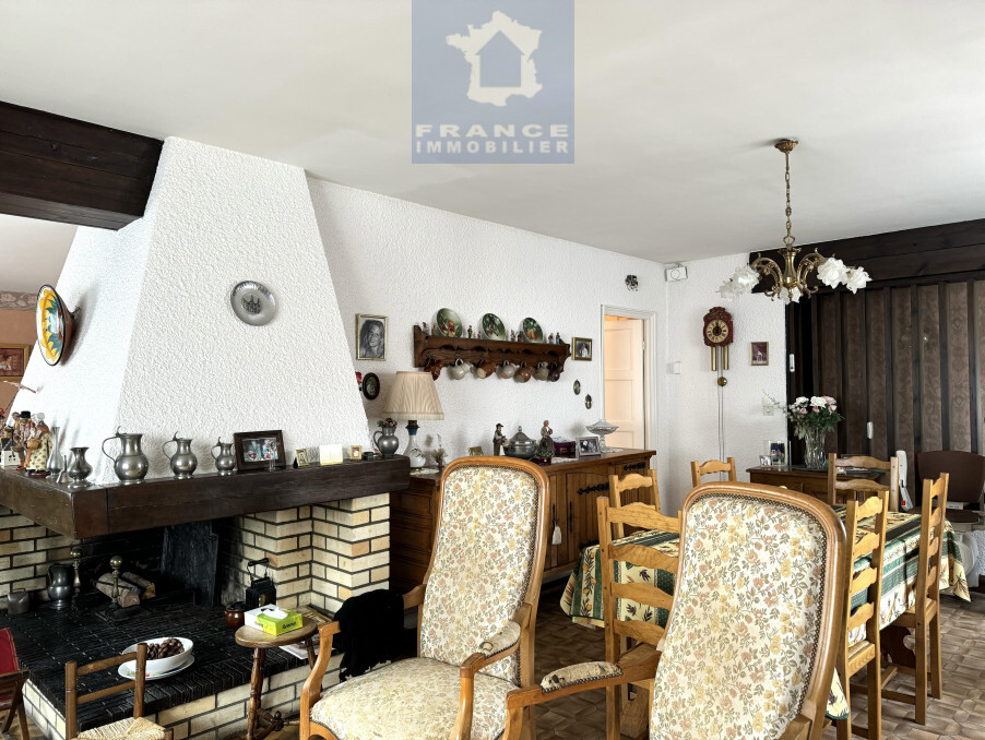 Vente Immeuble CALAIS  157 500 €